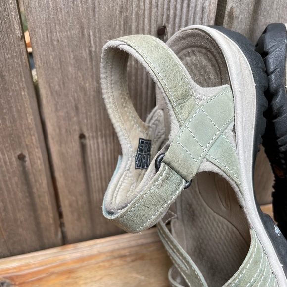 Keen Rose Sandal Waterproof Green Womens Size 9.5 - Picture 11 of 16